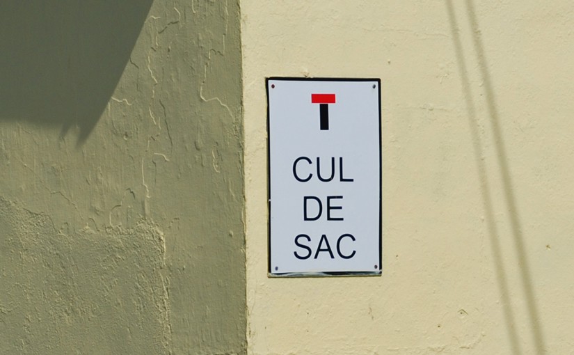 Sackgasse - Schild als Symbol für manch eine Begegnung mit einer Bedienungsanleitung